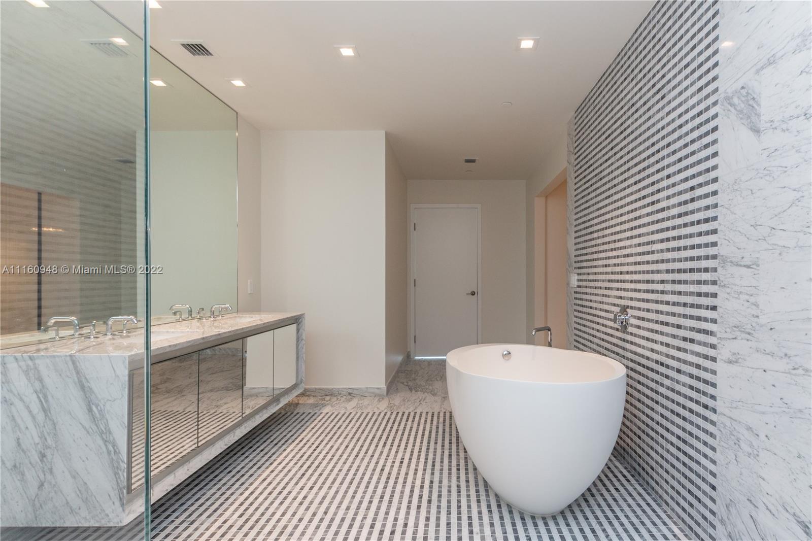 THE ELYSEE CONDO - Residential