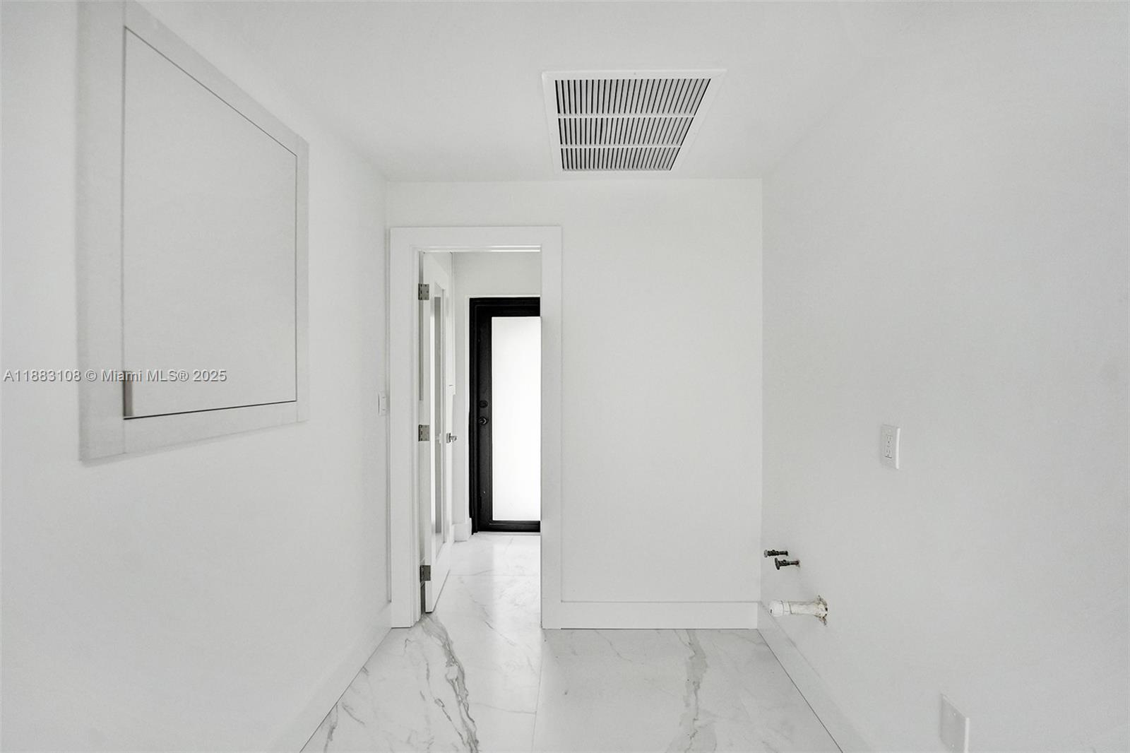 PLANTATION NEIGHBORS PLAT - Residential Lease
