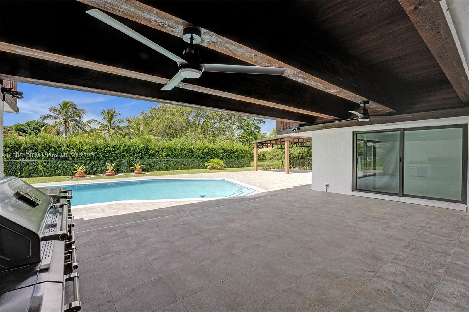 PLANTATION NEIGHBORS PLAT - Residential Lease