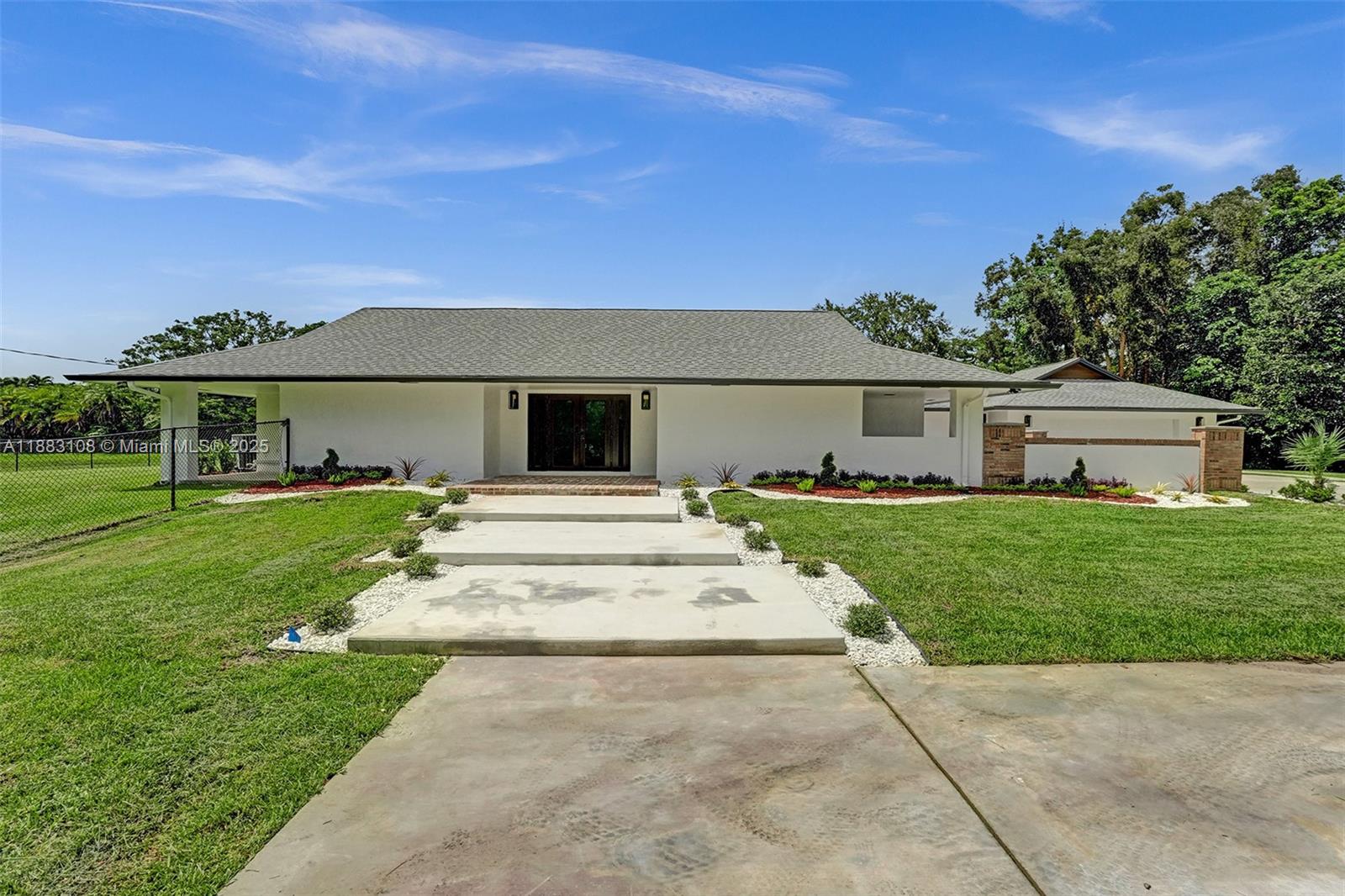 PLANTATION NEIGHBORS PLAT - Residential Lease