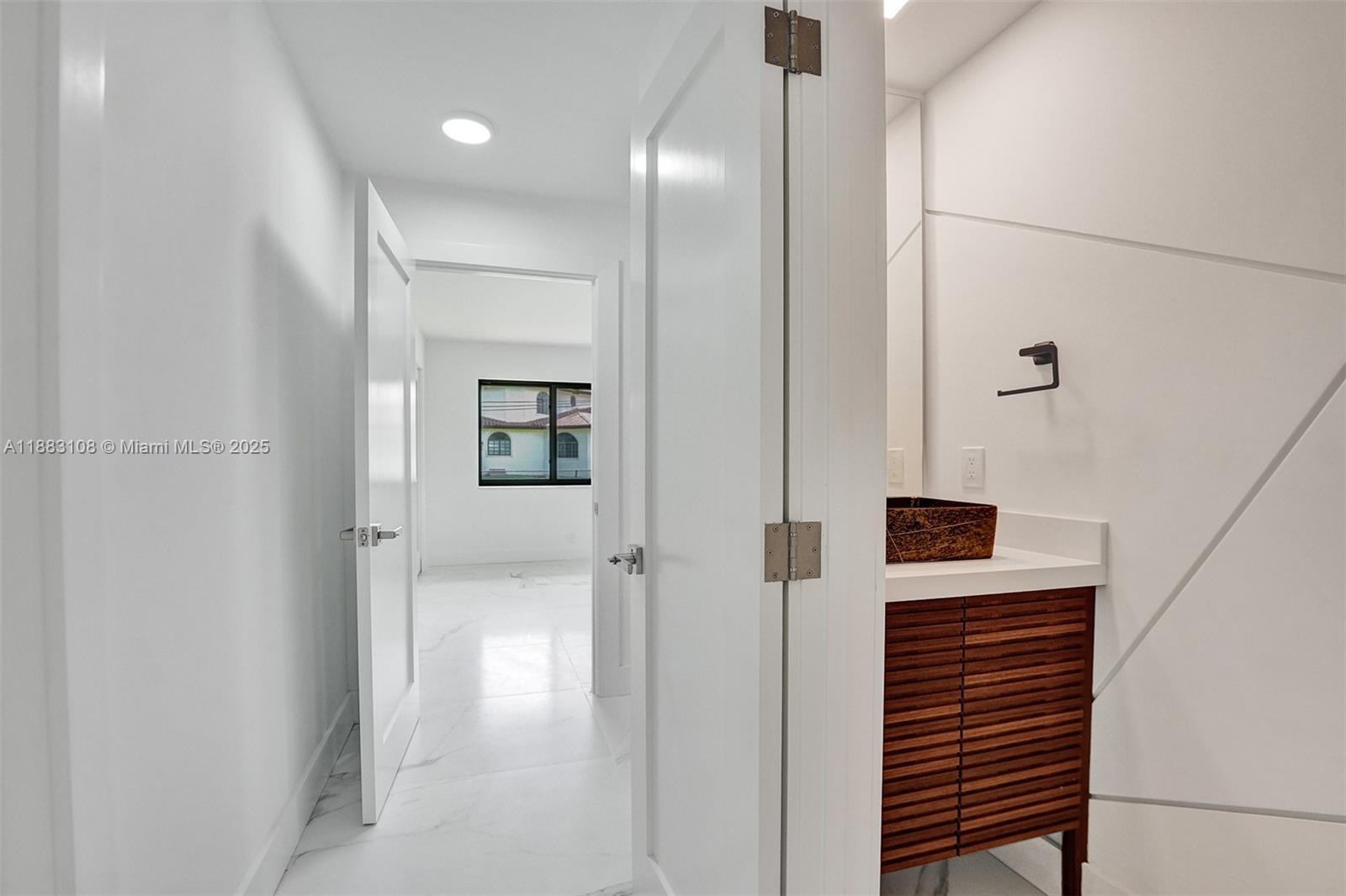 PLANTATION NEIGHBORS PLAT - Residential Lease