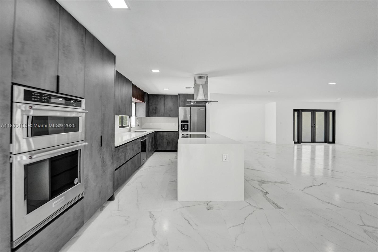 PLANTATION NEIGHBORS PLAT - Residential Lease