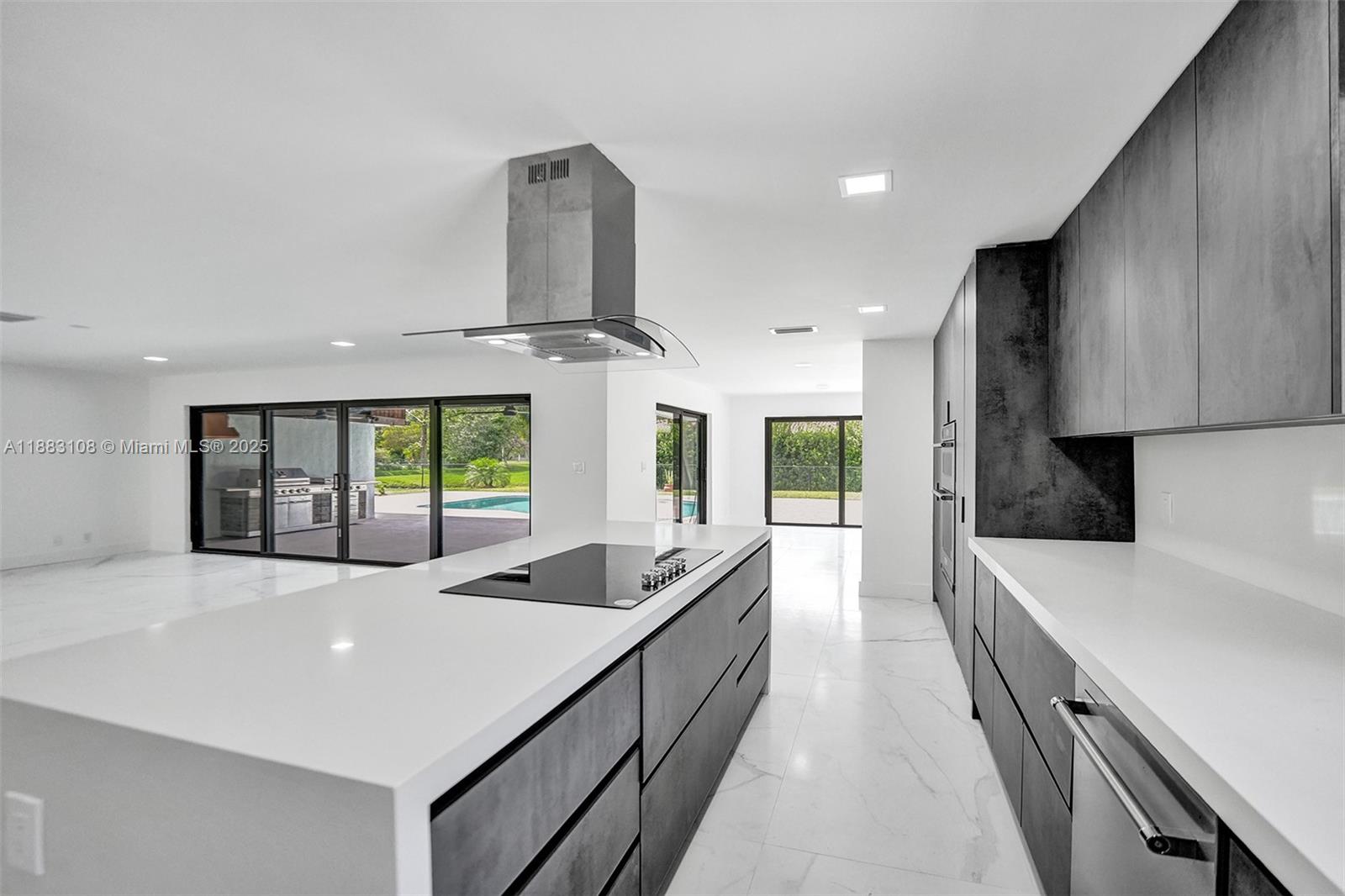 PLANTATION NEIGHBORS PLAT - Residential Lease