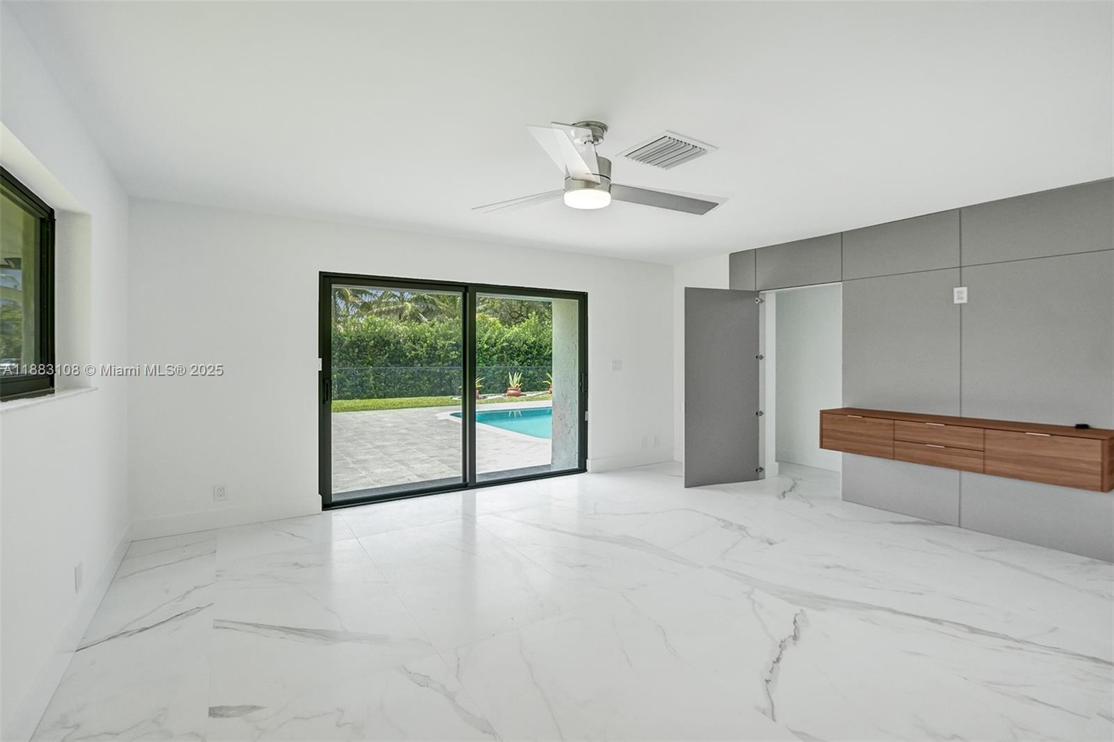 PLANTATION NEIGHBORS PLAT - Residential Lease