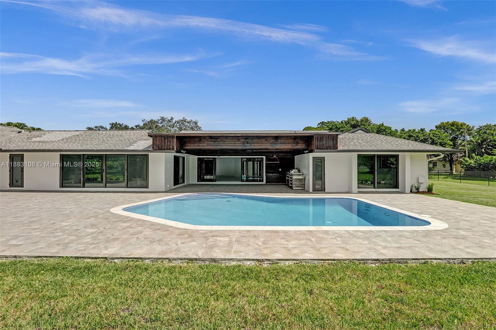 PLANTATION NEIGHBORS PLAT - Residential Lease