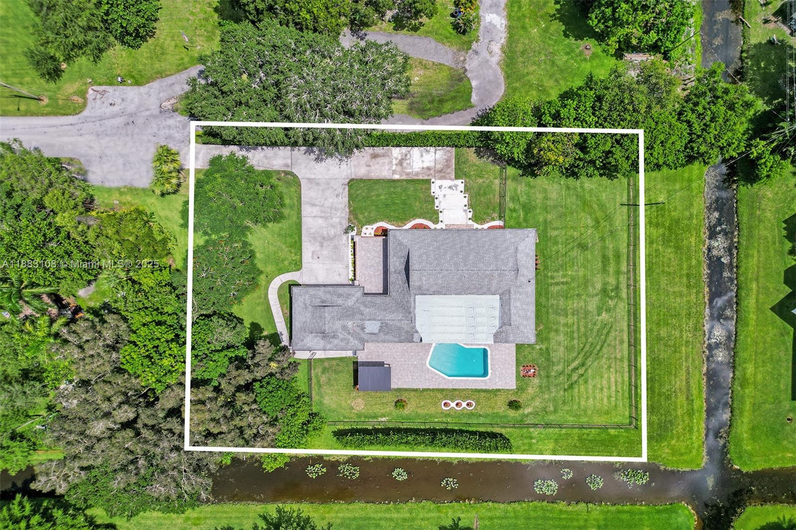 PLANTATION NEIGHBORS PLAT - Residential Lease
