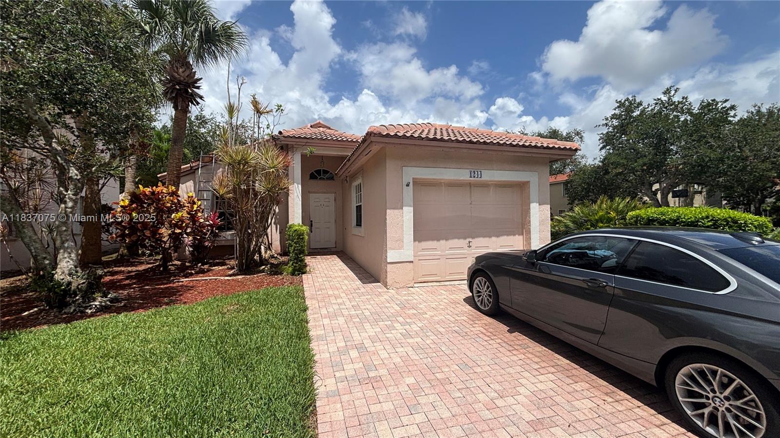 Discover this stunning 3-bedroom, 2-bathroom residence perfectly positioned on an oversized corner lot with convenient guest parking nearby. Nestled within the highly sought-after gated community of Pembroke Isles, this home offers both comfort and lifestyle.
Residents enjoy access to a wide array of resort-style amenities, including a state-of-the-art fitness center, aerobics studio, racquetball and basketball courts, soccer and volleyball fields, multiple swimming pools, tennis courts, a relaxing sauna, and scenic walking and biking trails.
Live where every day feels like a getaway!