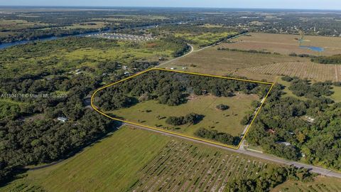 2358 CR 78 Other FL 33935