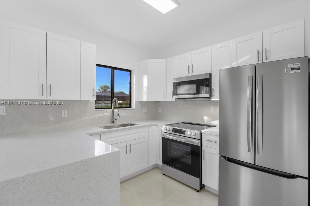 MAYLAND - Residential