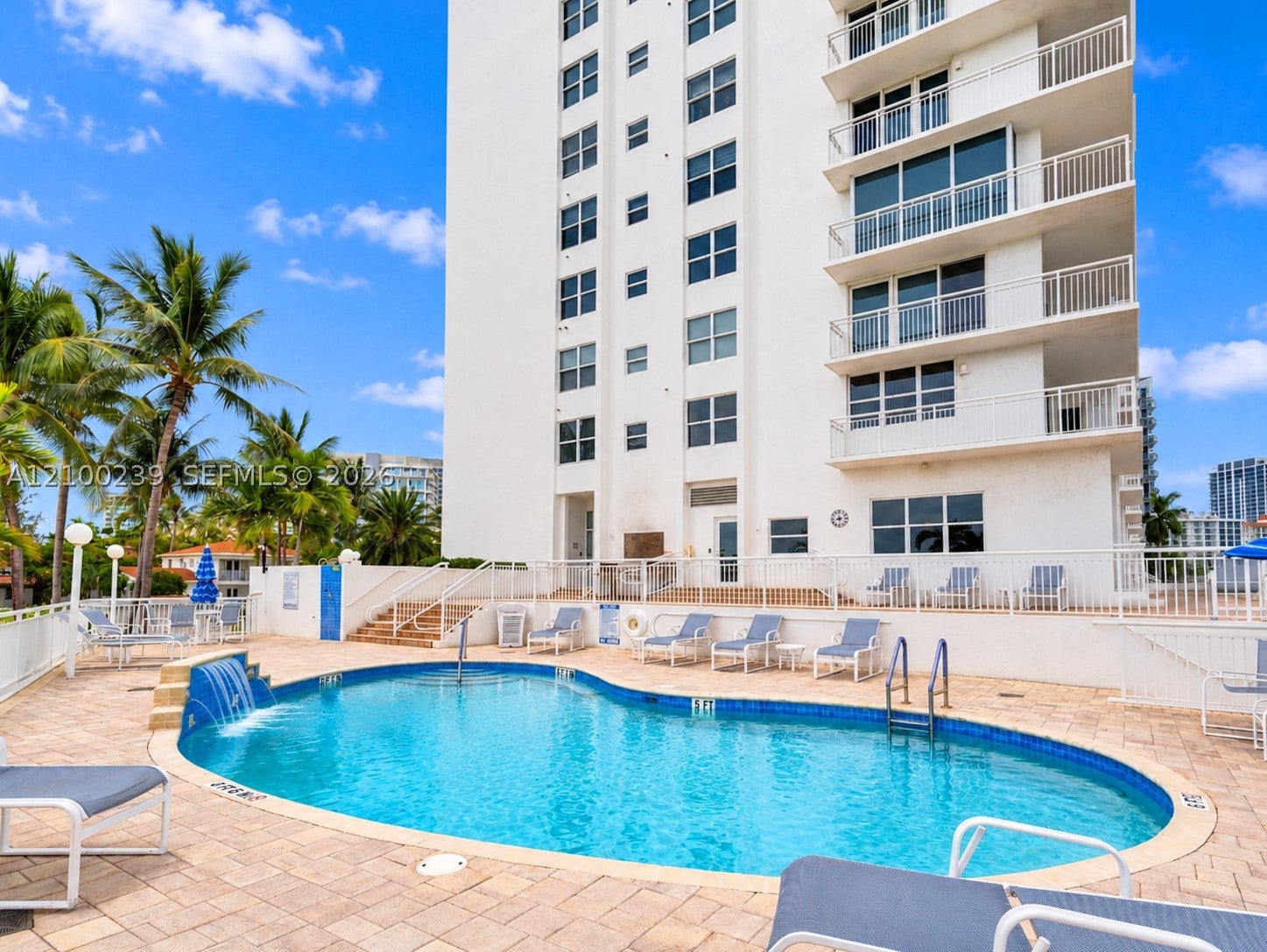 511 Bayshore Dr 310