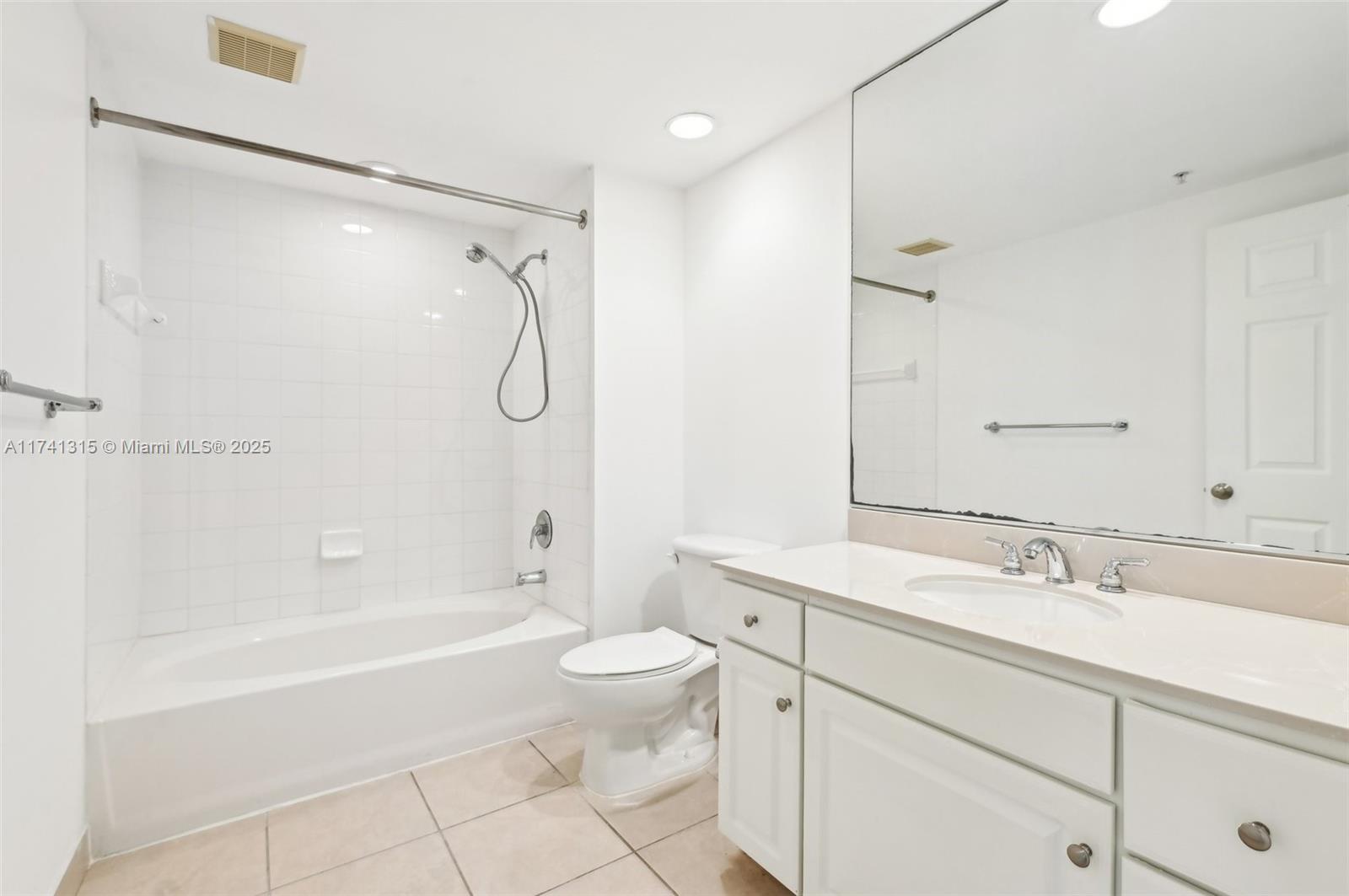 CITE CONDO - Residential