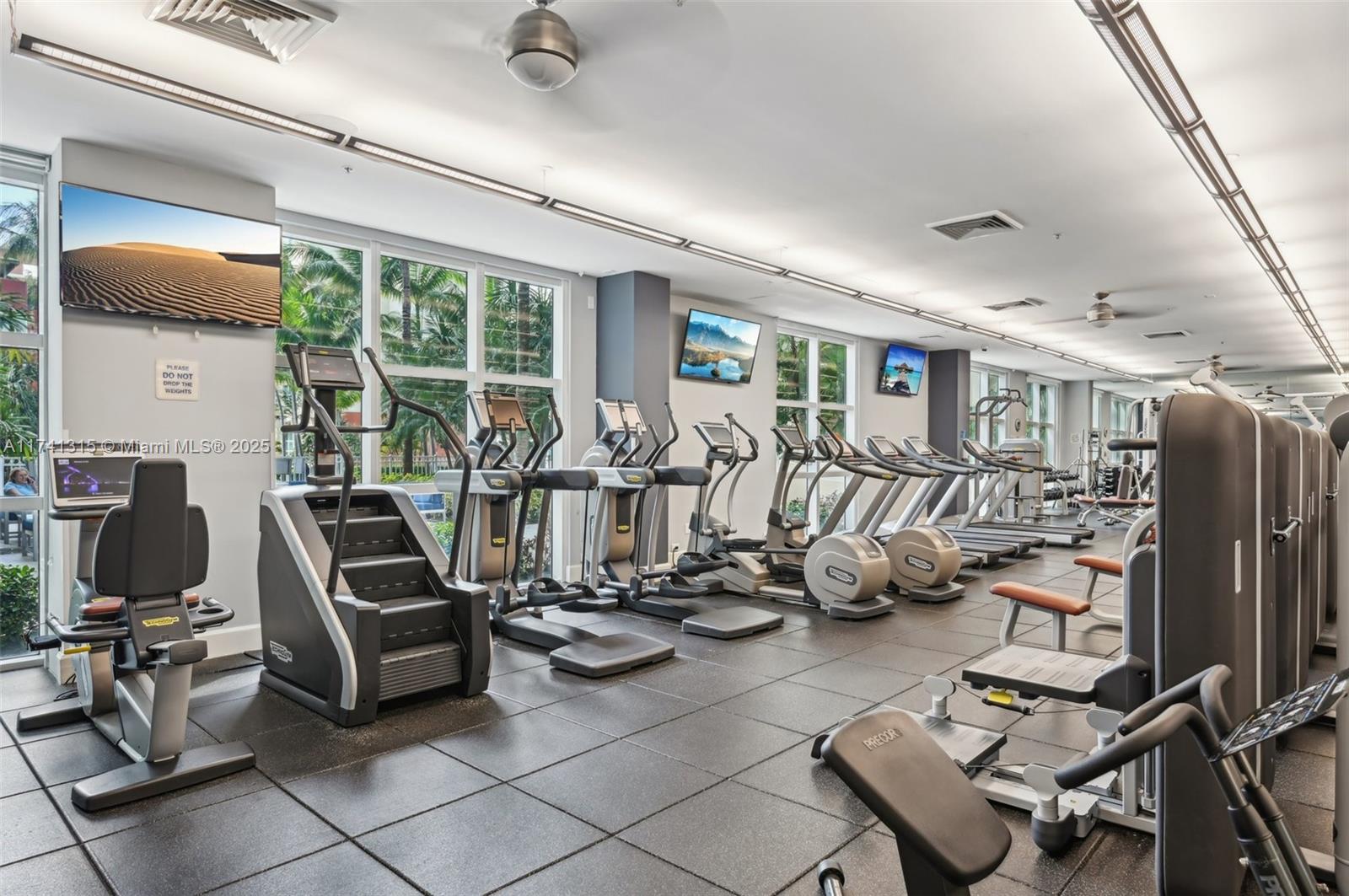 CITE CONDO - Residential