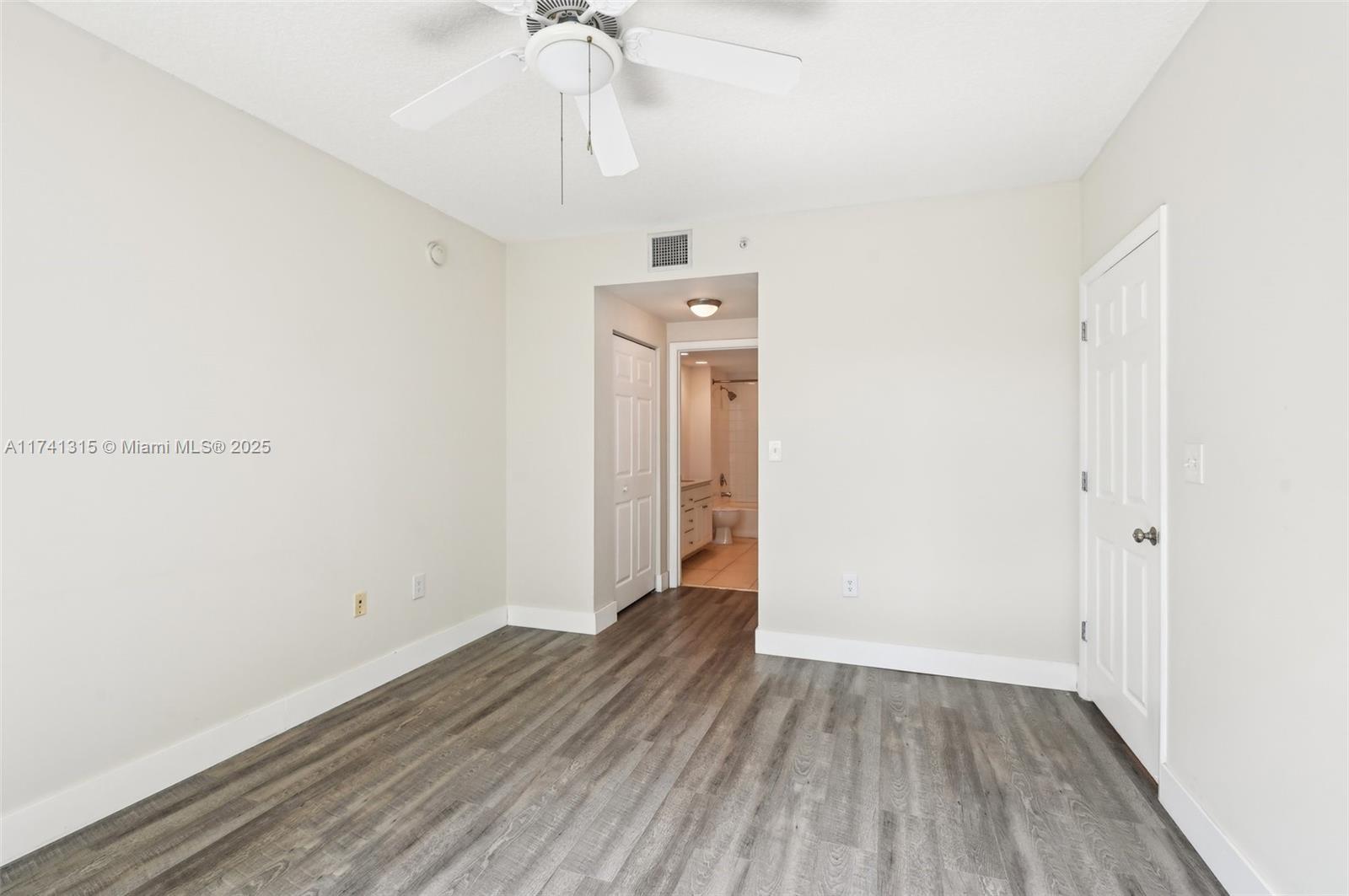 CITE CONDO - Residential