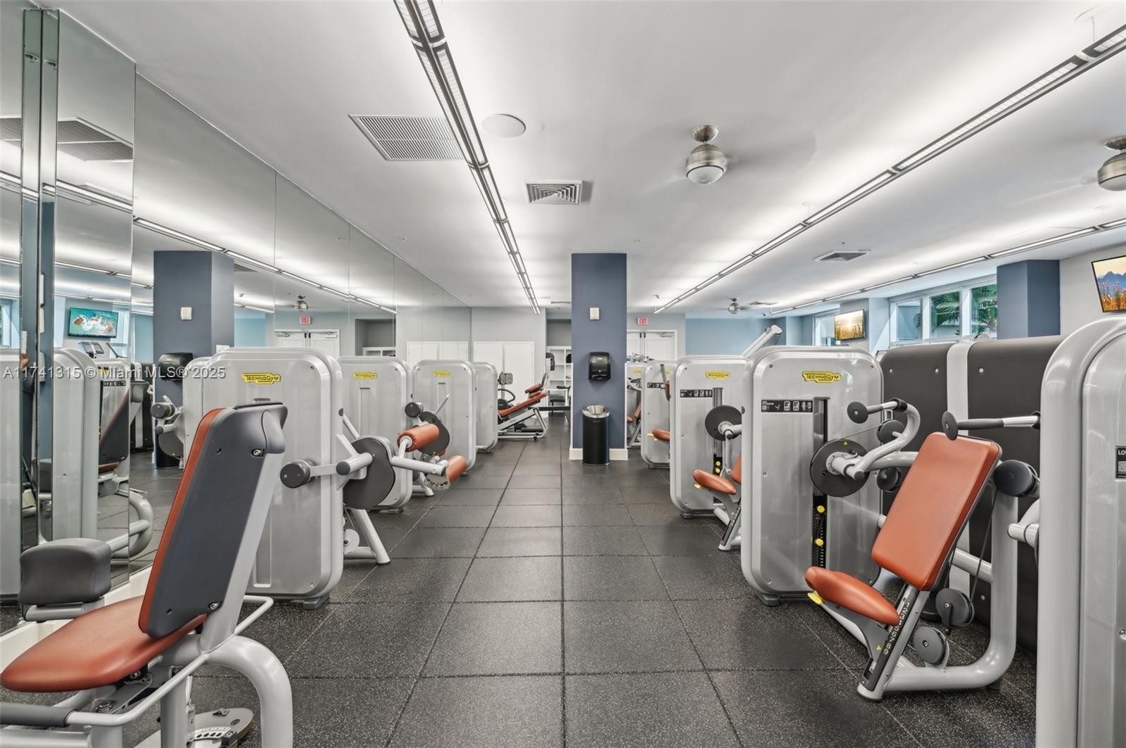 CITE CONDO - Residential