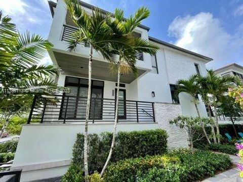 8231 NW 48th St Doral FL 33166