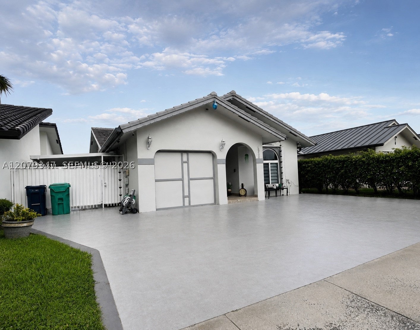 4939 SW 143rd Ave