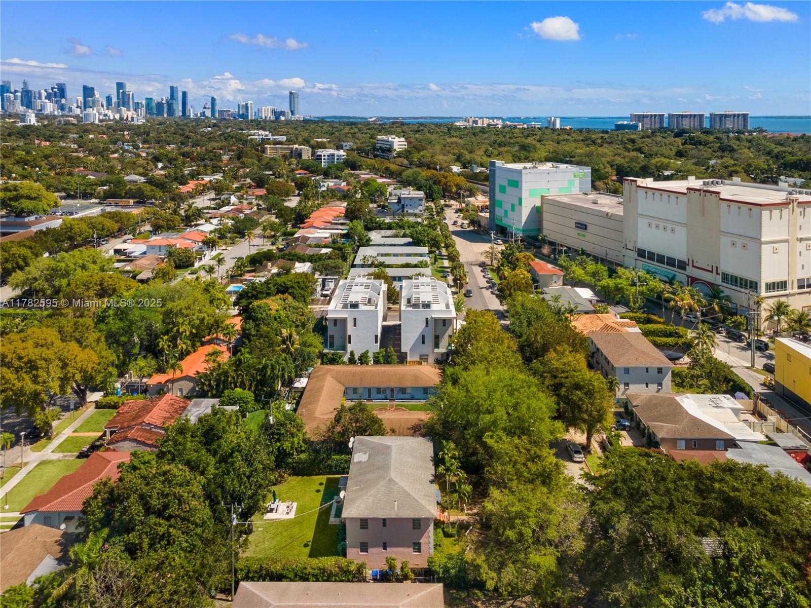 2501 SW 27 ST 6