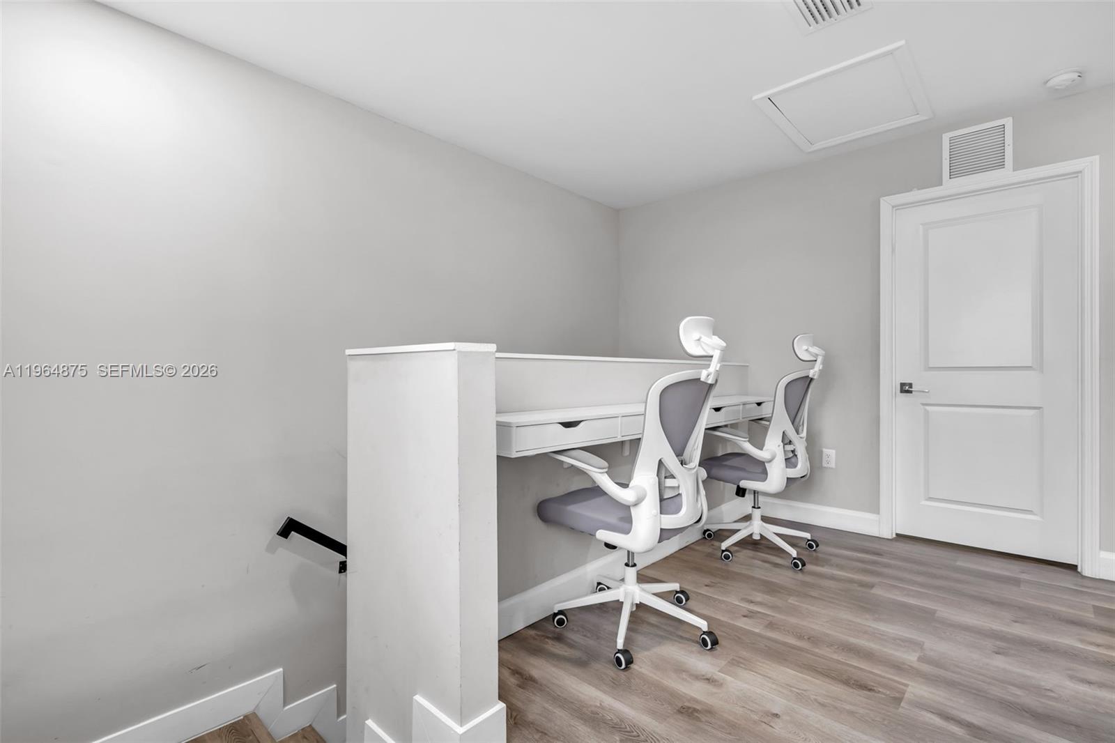 NORTH LAUDERDALE - Residential