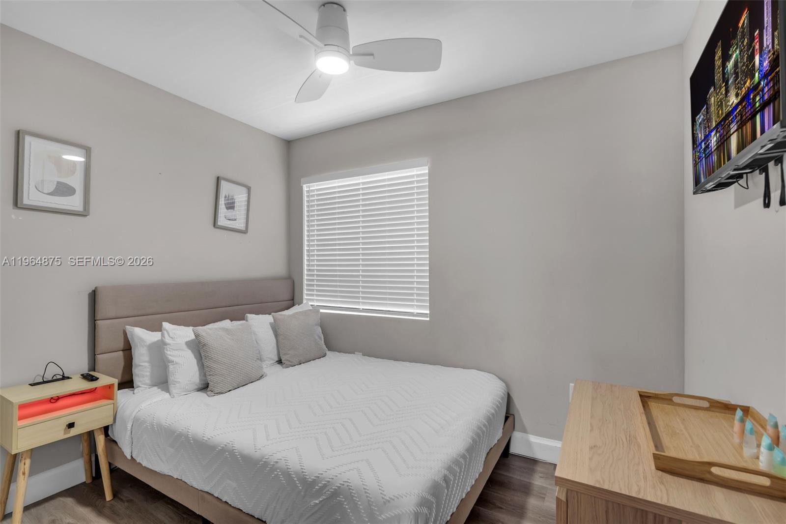 NORTH LAUDERDALE - Residential