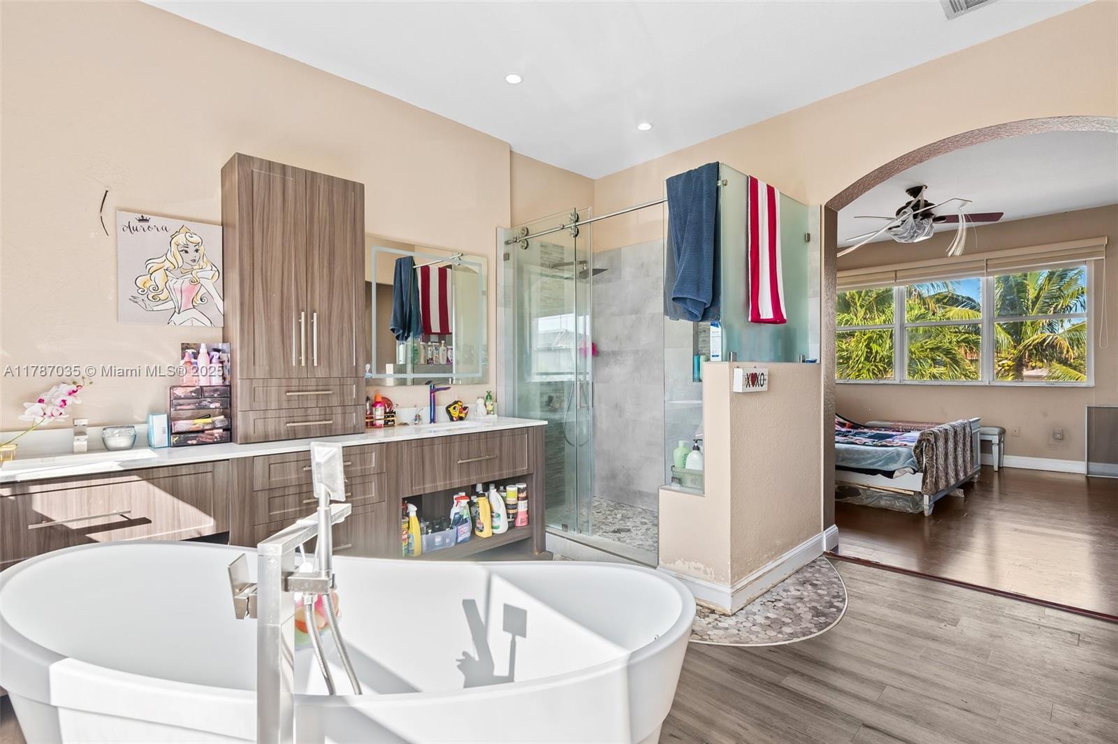 POD 3 AT MONARCH LAKES - Residential