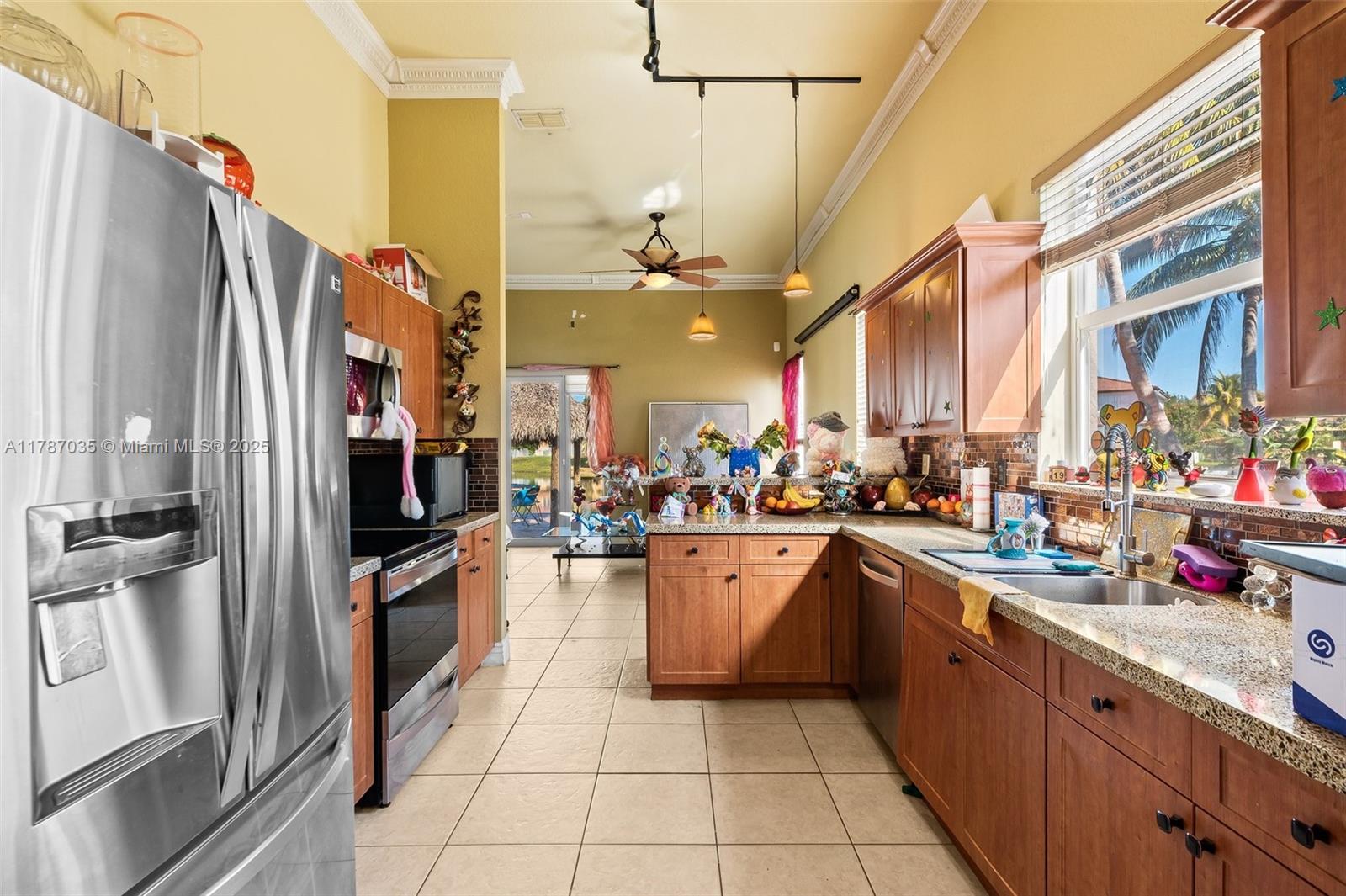 POD 3 AT MONARCH LAKES - Residential