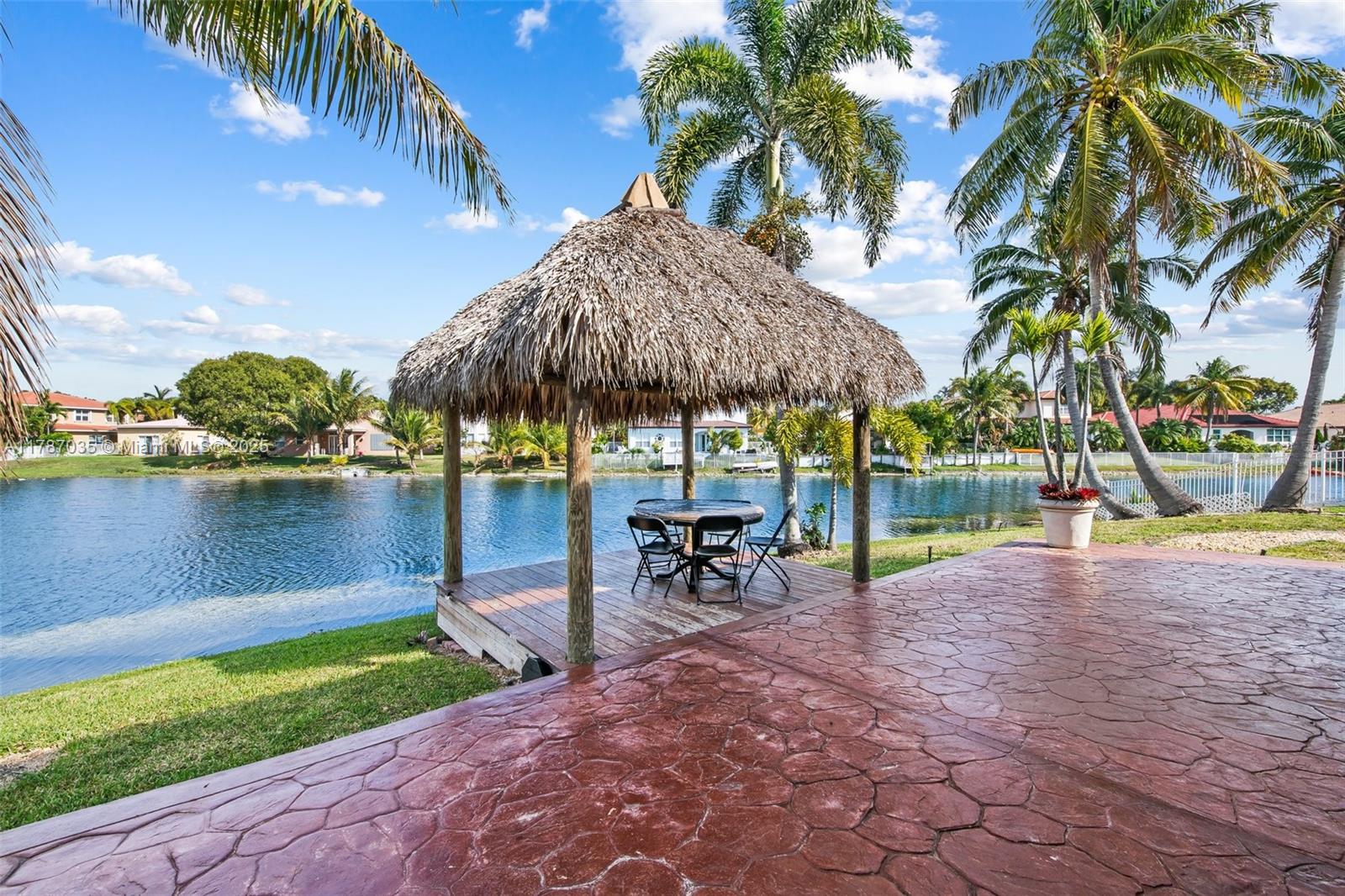 POD 3 AT MONARCH LAKES - Residential