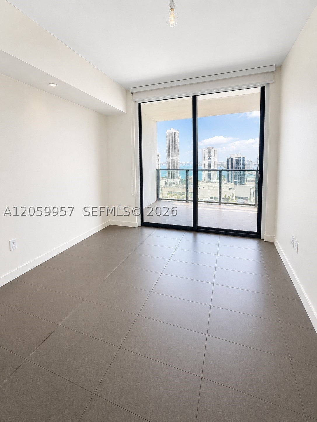 1600 NE 1st Ave 2401