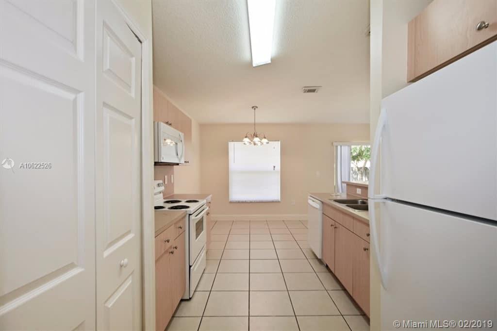 ABEL HOMES AT CAMBRIDGE E - Residential Lease