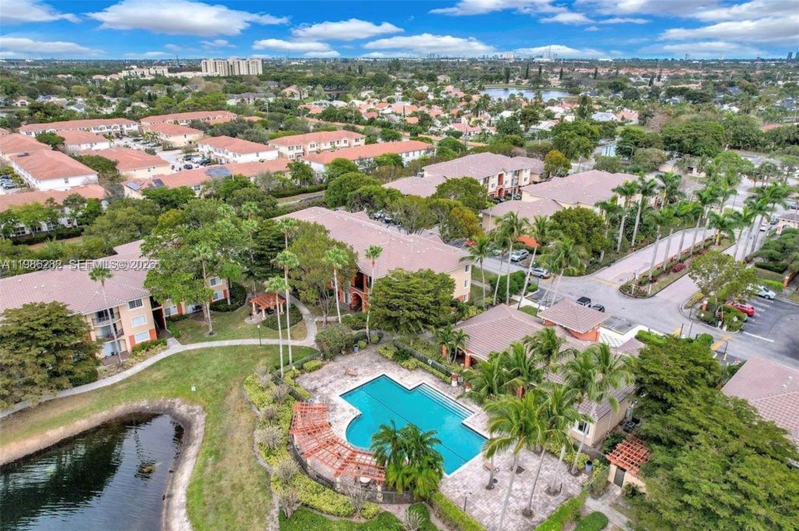 GRAND ISLES CONDO - Residential Lease