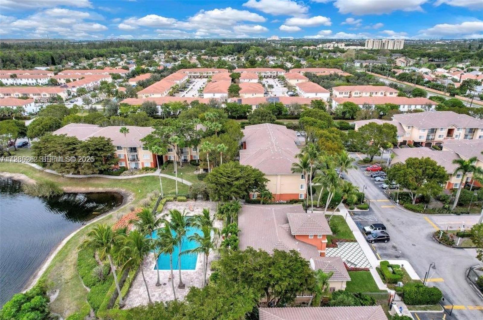 GRAND ISLES CONDO - Residential Lease