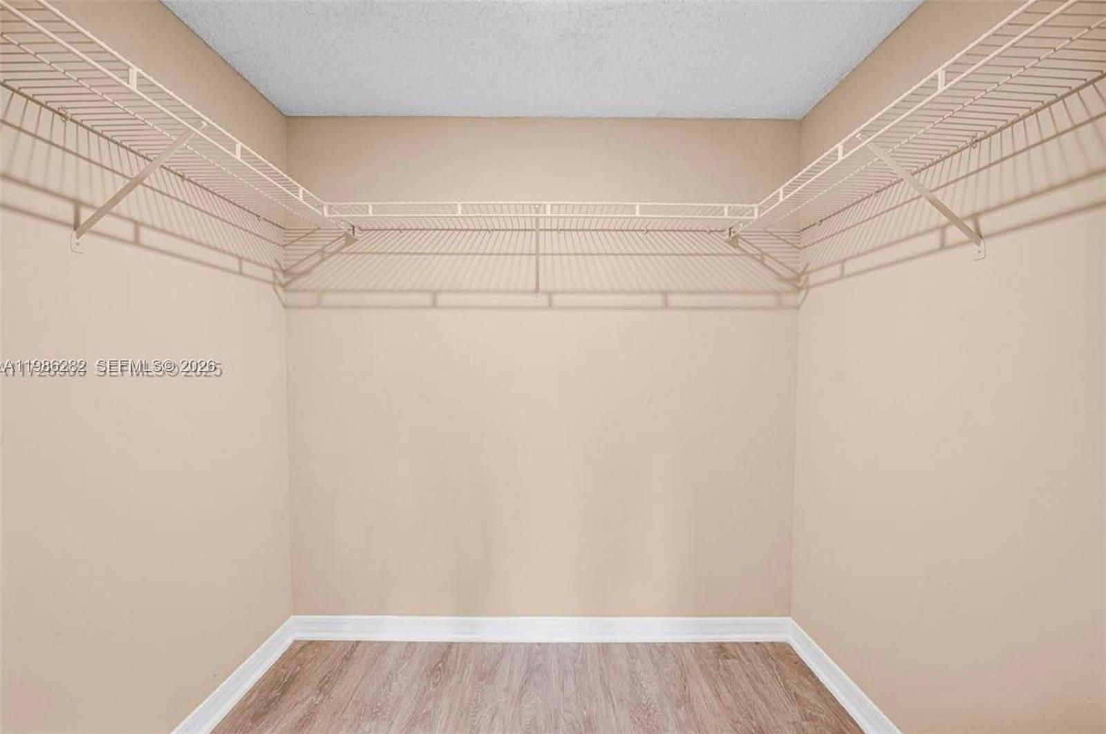 GRAND ISLES CONDO - Residential Lease