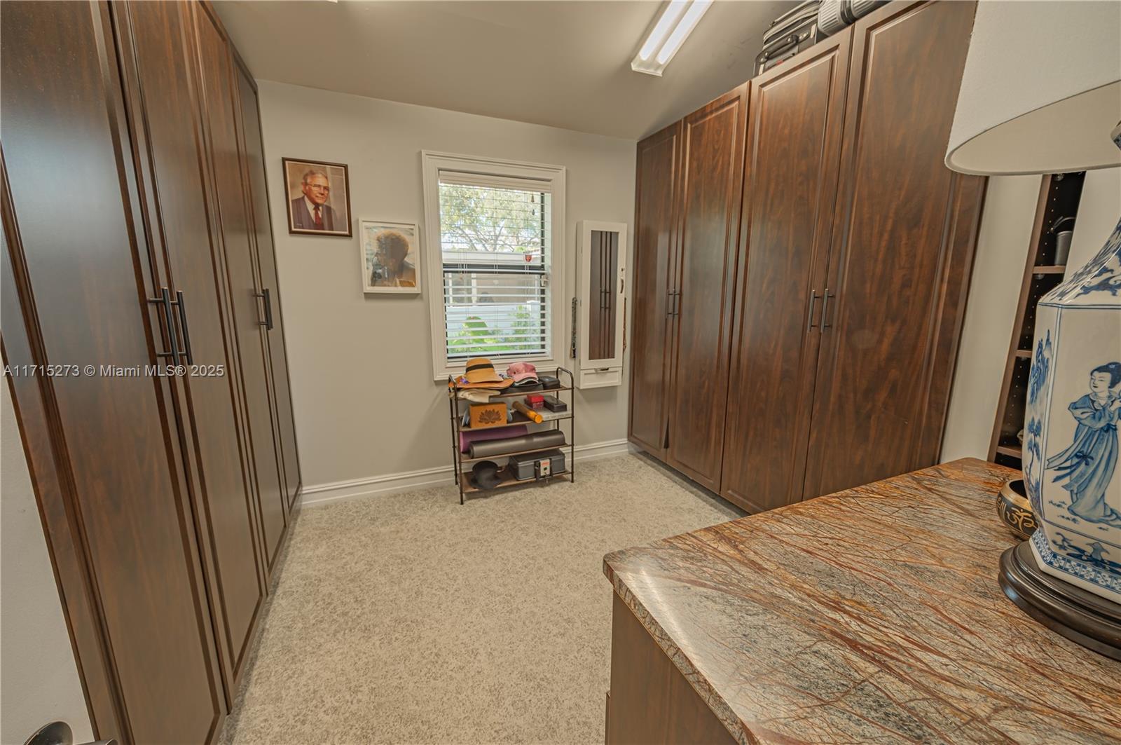 YELLOWSTONE PARK AMEN PLA - Residential