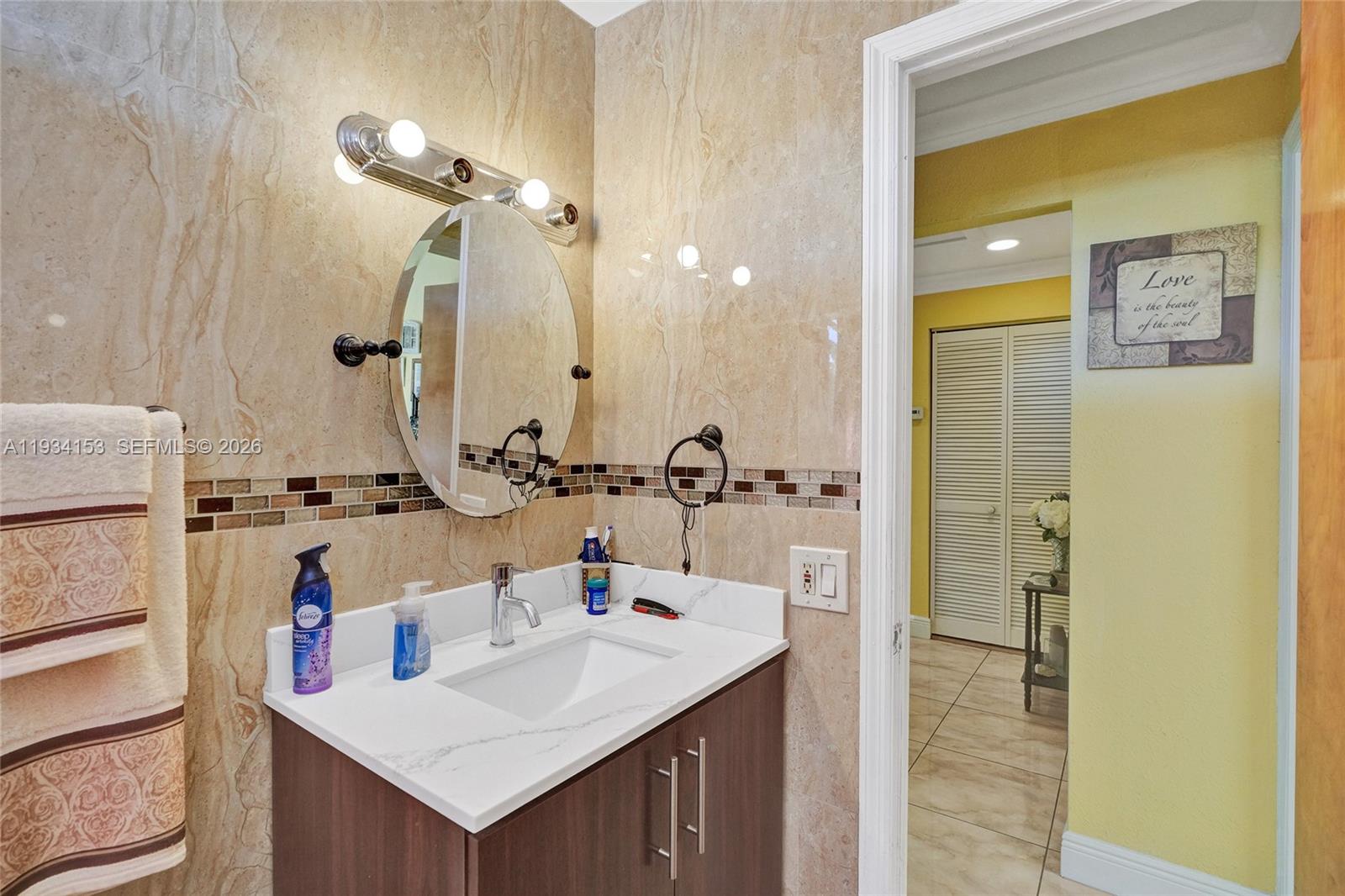 MIAMI LE-AH - Residential