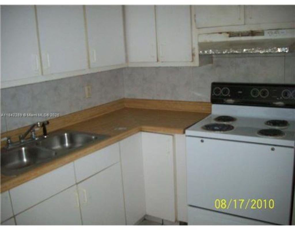 Photo of 1200 SW 50th Ave #210-3, North Lauderdale, FL 33068 (MLS # A11842289)