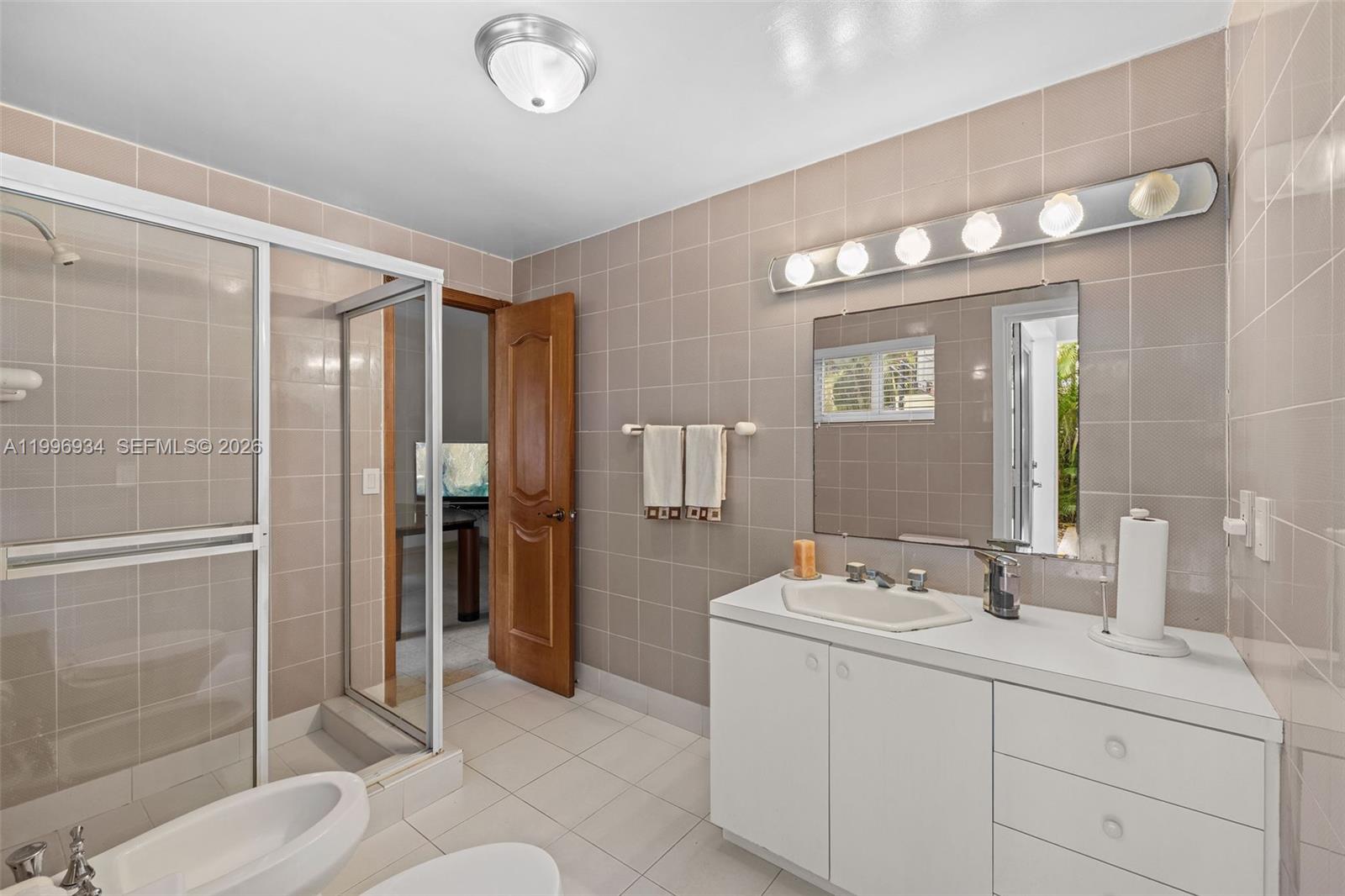 WINDEMERE WOODE - Residential