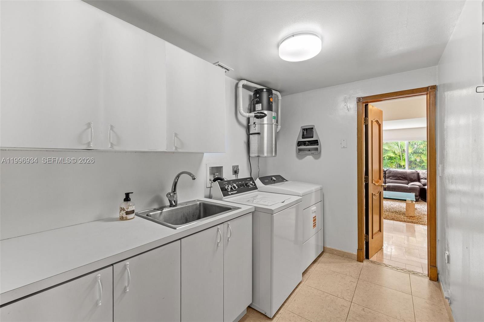 WINDEMERE WOODE - Residential