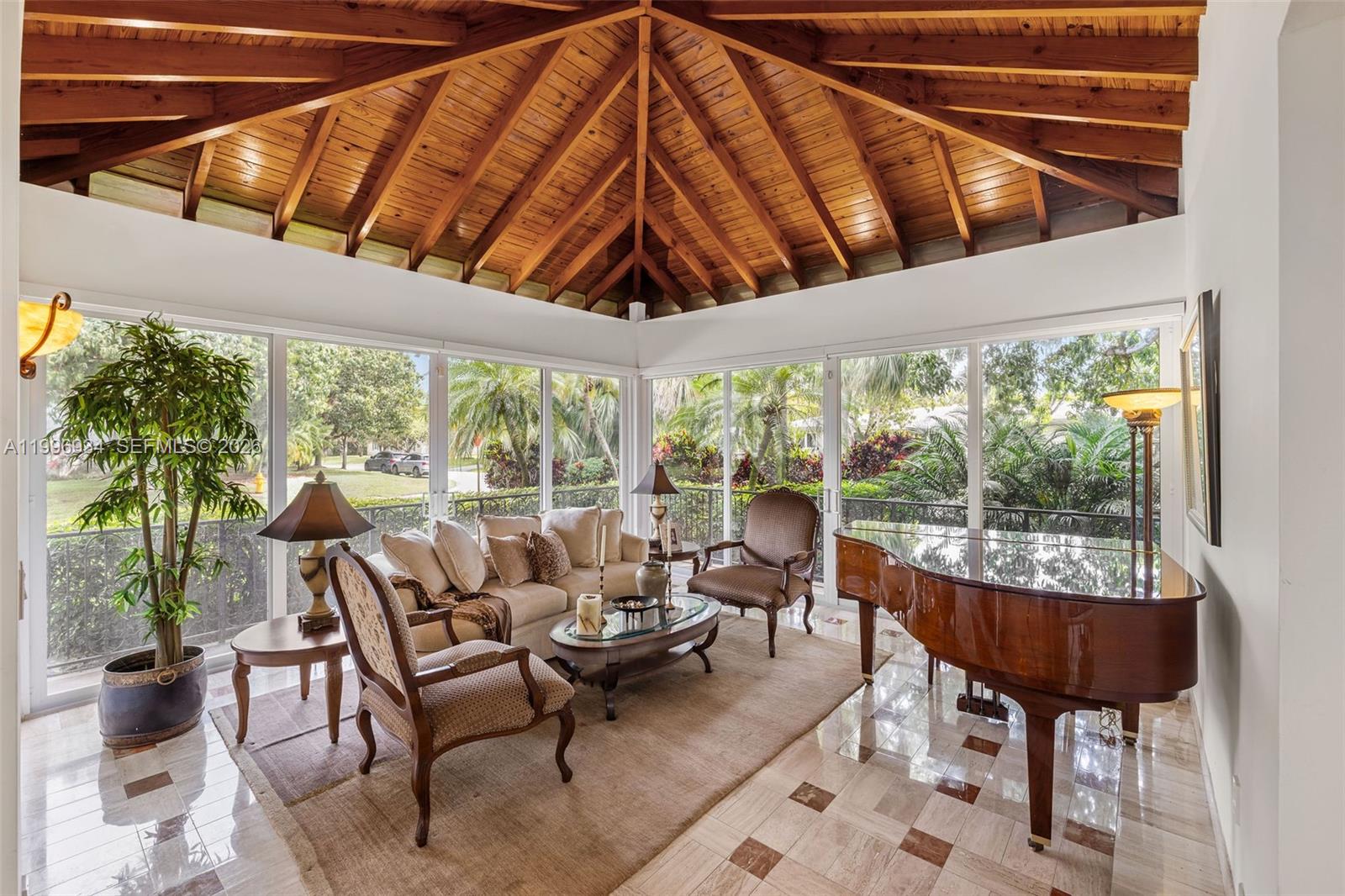 WINDEMERE WOODE - Residential