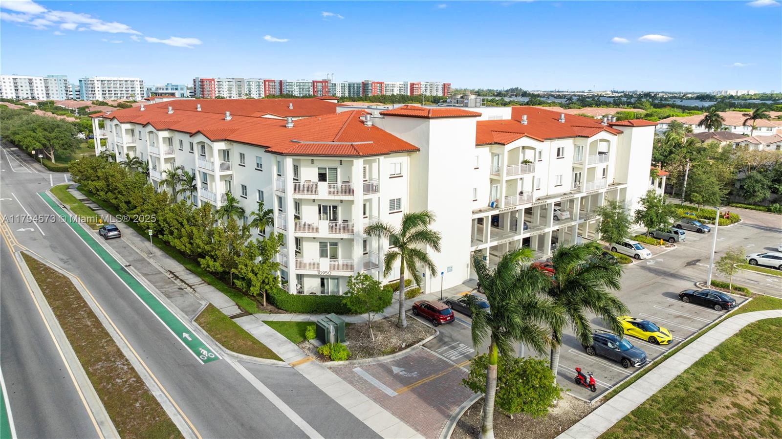 Property for Sale at 10950 Nw 82nd St 415, Doral, Miami-Dade County, Florida - Bedrooms: 2 
Bathrooms: 2  - $419,000