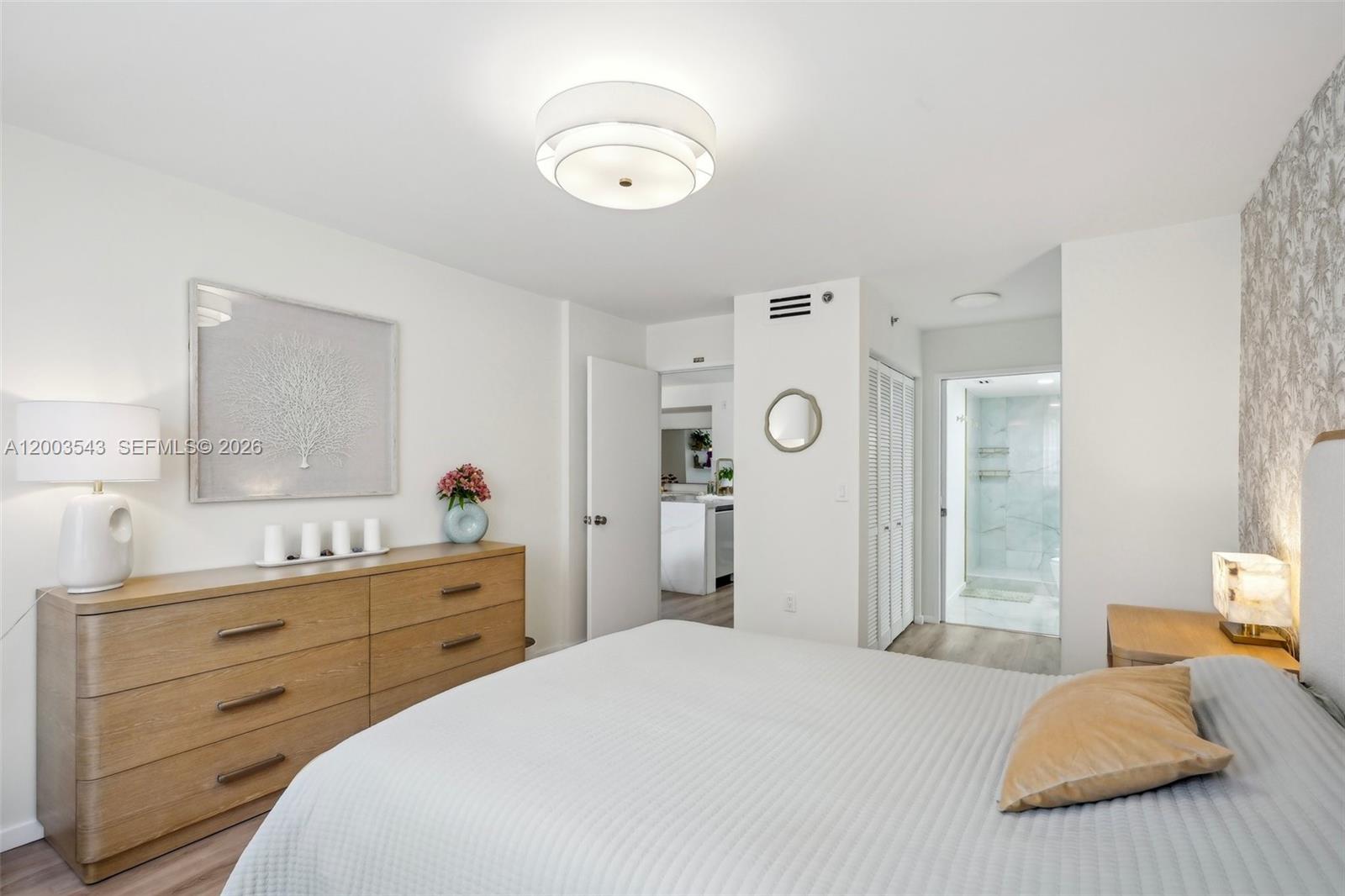 THE YACHT CLUB AT AVENTUR - Residential