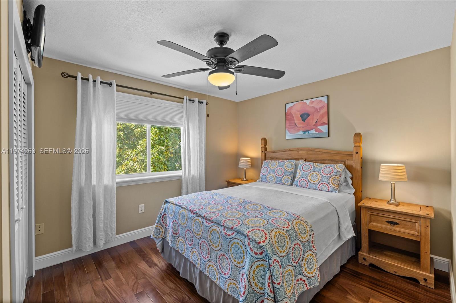 DORAL MEADOWS 1ST ADDN - Residential