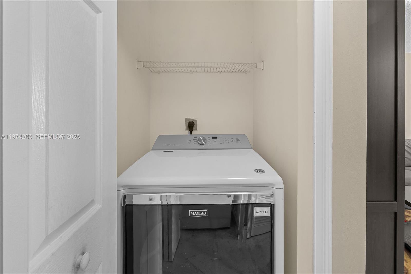 DORAL MEADOWS 1ST ADDN - Residential