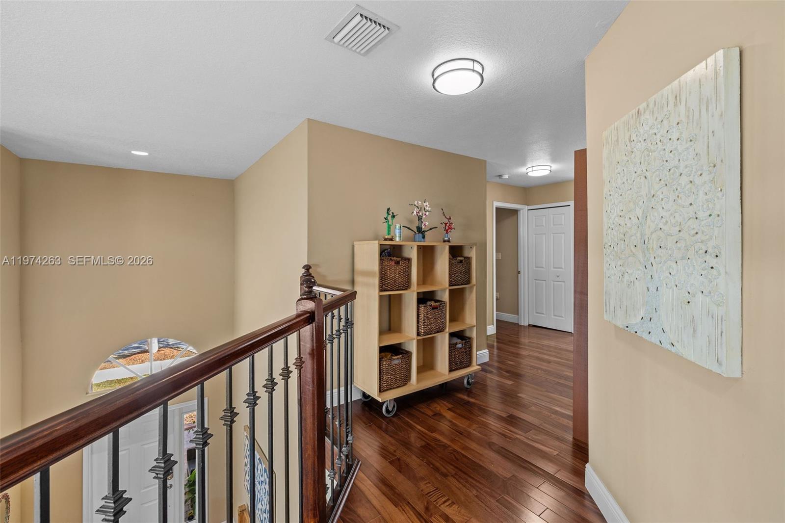 DORAL MEADOWS 1ST ADDN - Residential