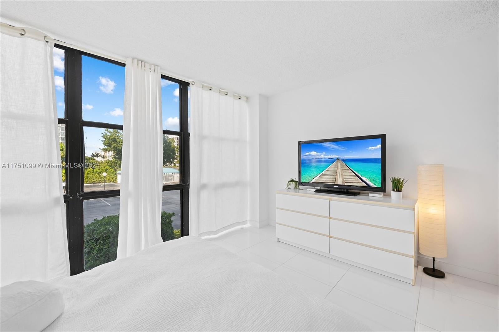 OCEANVIEW PARK CONDO - Residential