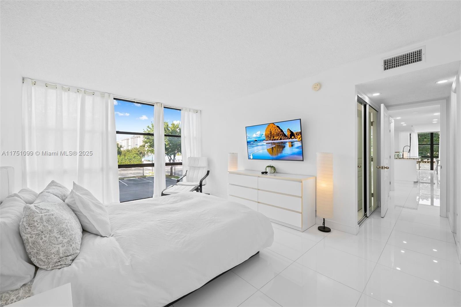 OCEANVIEW PARK CONDO - Residential