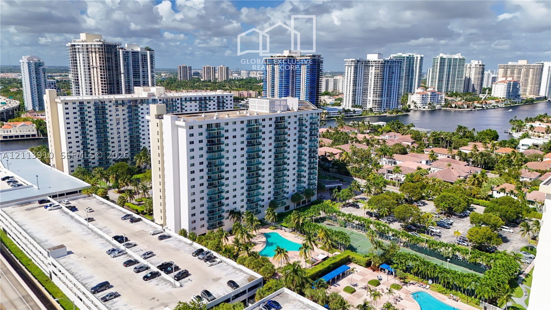 19380 Collins Ave 218