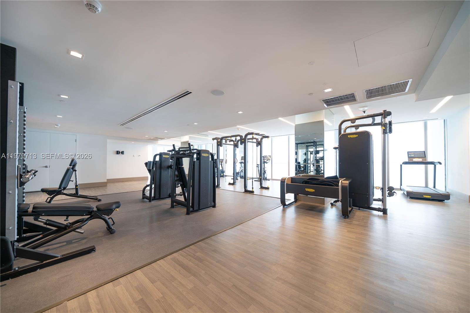 ESCOTTONIA PARK - Residential