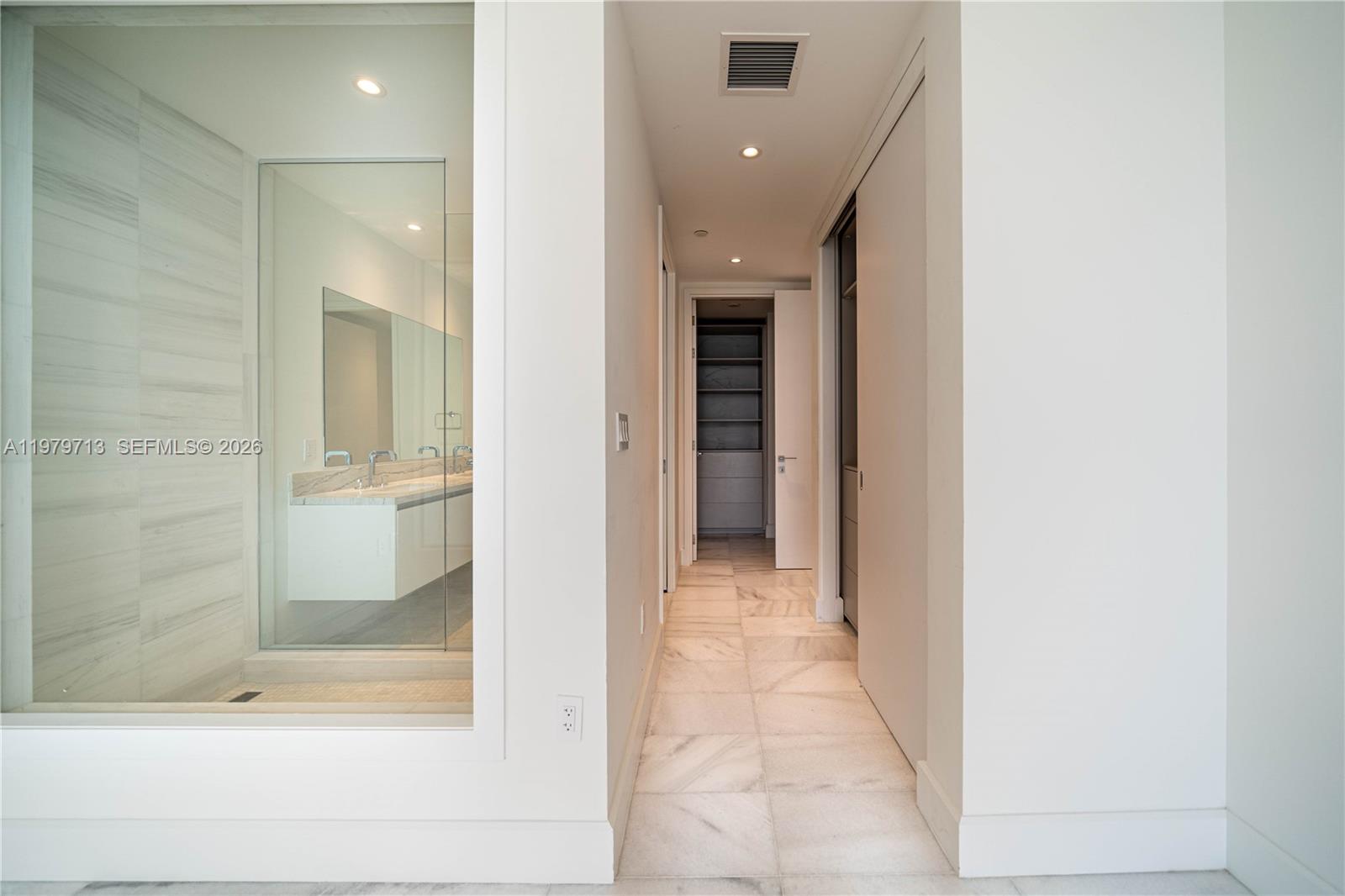 ESCOTTONIA PARK - Residential