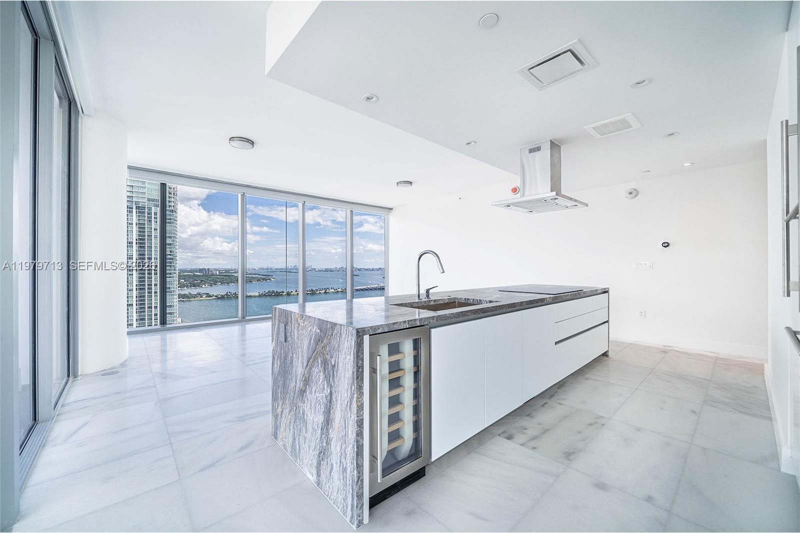 ESCOTTONIA PARK - Residential