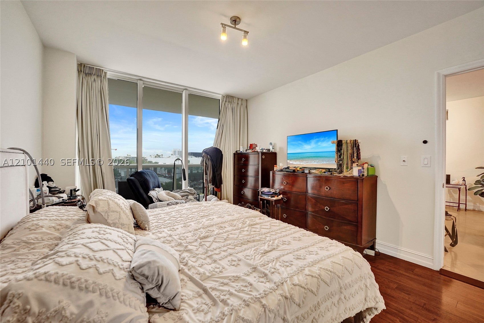 9595 Collins Ave N5-G