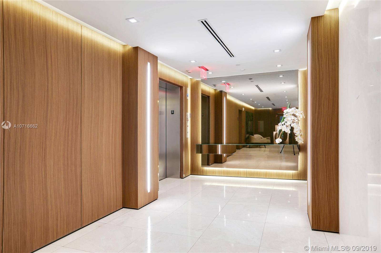 7400 OCEANSIDE AT FISHER - Residential